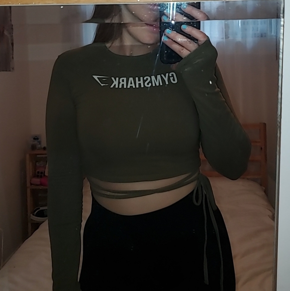 Gymshark cropped top - Picture 3 of 5